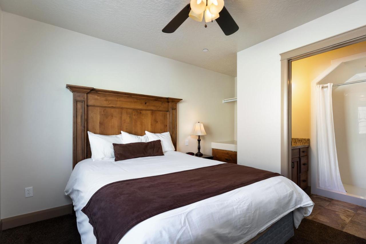 Duchesne Suites מראה חיצוני תמונה