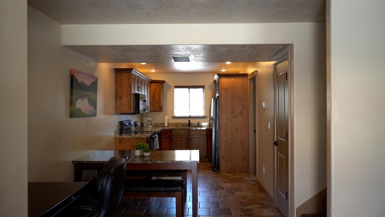 Duchesne Suites מראה חיצוני תמונה